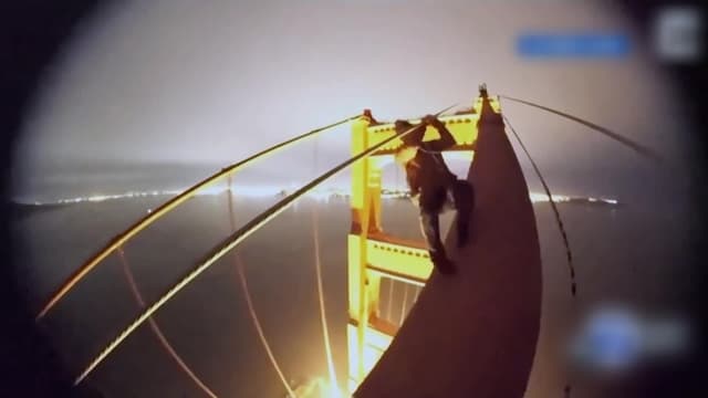 S01:E07 - Golf Streaker