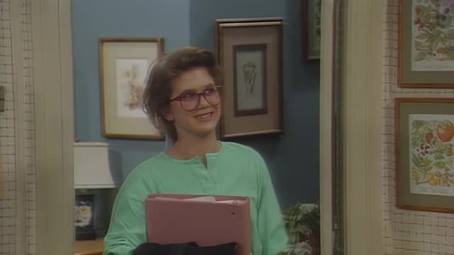 S03:E22 - The Obscure Objects of Our Desire (Pt. 1)