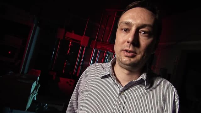 S01:E09 - How to Build a Force Field