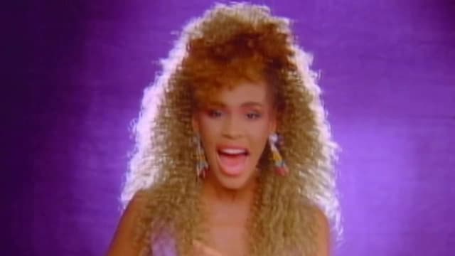 S01:E19 - Whitney Houston