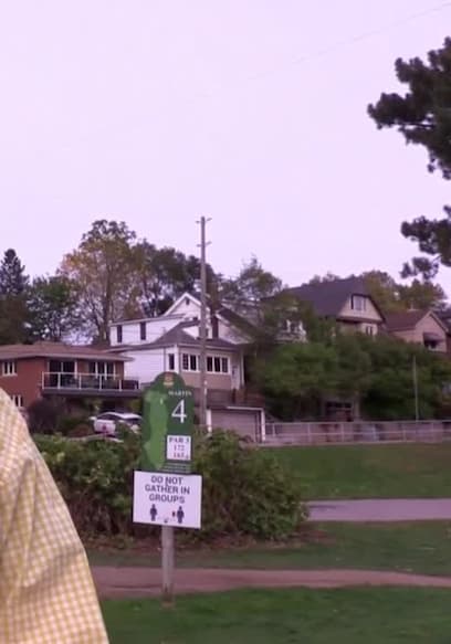 S06:E06 - Golfing poster