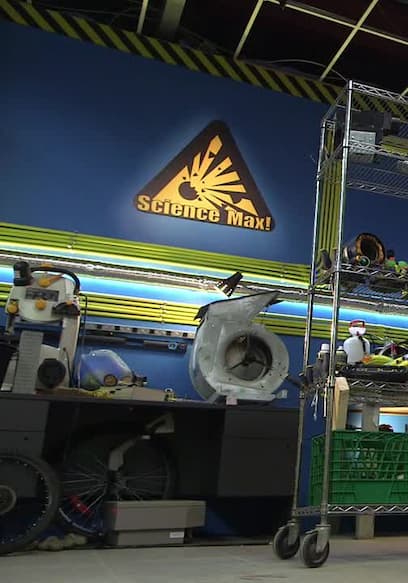 S01:E01 - Rocket Car poster
