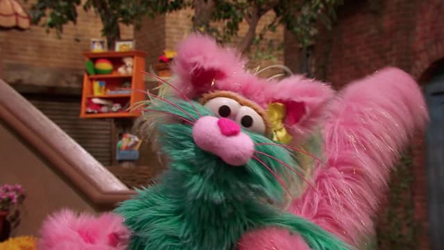 S48:E11 - Kitty Kindness