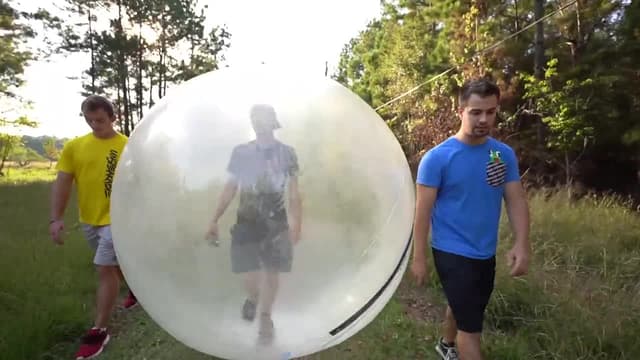 S03:E09 - Exploring the World in a Bubble Ball / Filling My Entire House in Packing Peanuts