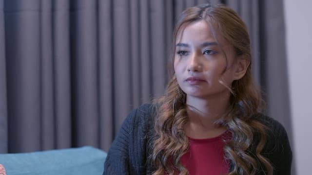S01:E08 - Her