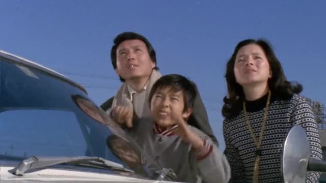 S01:E42 - The Phantom Mother Is a Monster Master!