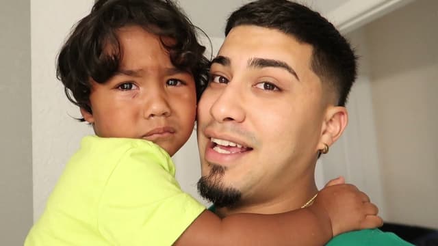 S01:E12 - Dog Attack Prank