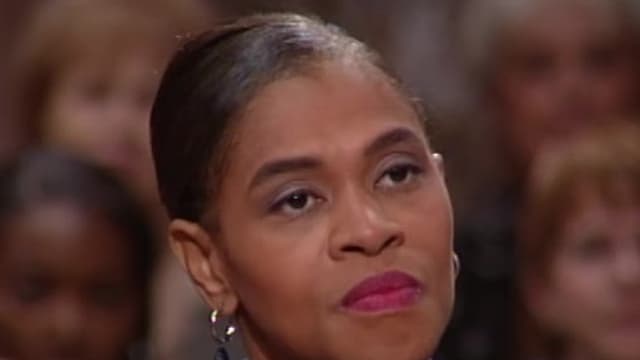 S01:E60 - Janice vs. Walter