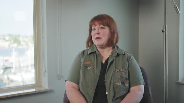S02:E07 - Dawn Hacheney