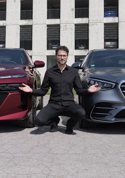 S01:E11 - BMW 740d vs. Mercedes S500: Flagship Sedans Compared poster