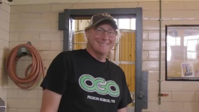 S01:E09 - Cooperstown, New York