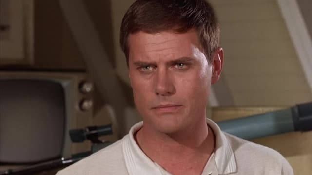 S02:E02 - Always on Sunday