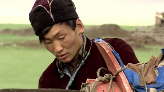 S01:E02 - Por tierra de nómadas