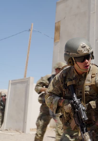Póster de S01:E09 - Fort Irwin