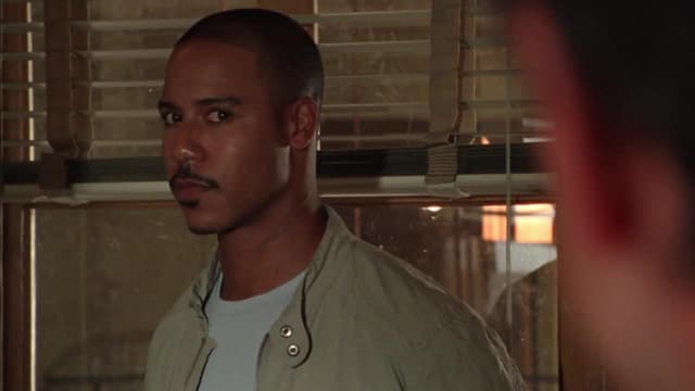 S07:E06 - Animal Control