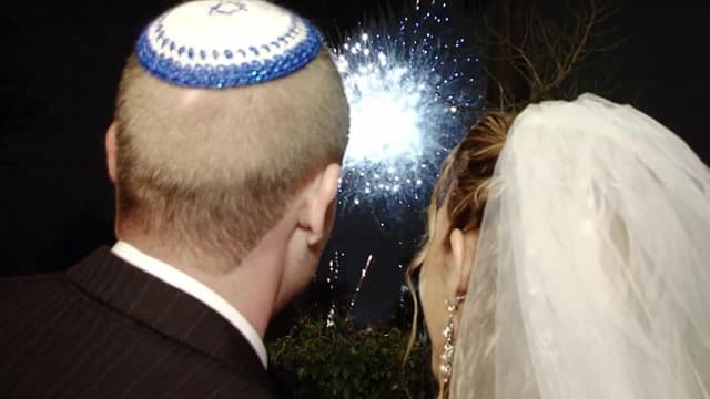 S01:E07 - And Fireworks