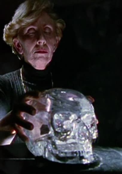 S01:E12 - The Search for the Crystal Skulls poster