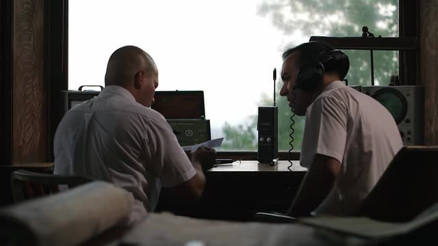 T03:C11 - S03:E11 - Carter's UFO and Stardust