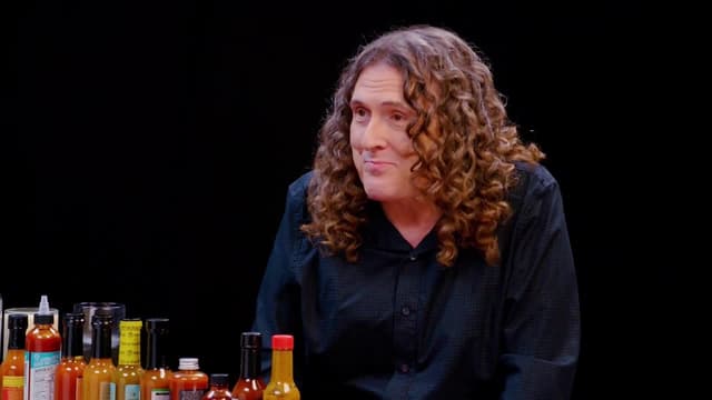 S07:E12 - Weird Al Yankovic Goes Beyond Insanity While Eating Spicy Wings