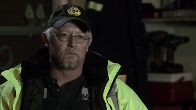 S01:E04 - Bering Sea Giants