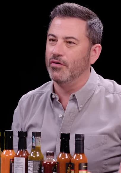 S16:E01 - Jimmy Kimmel Feels Poisoned by Spicy Wings poster