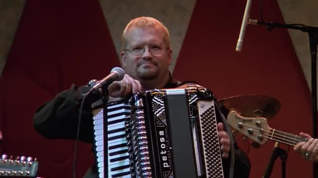 S04:E04 - Drew Between the Rock and a Hard Place