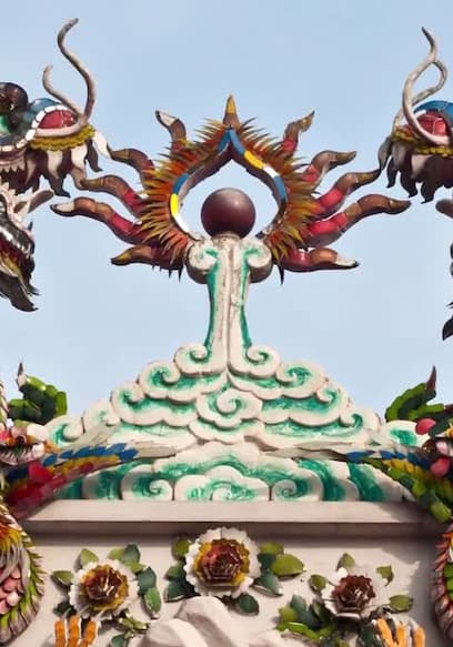 S01:E03 - The Serpent and the Lotus poster