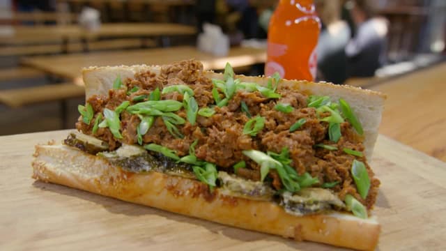 S09:E09 - Food Hall of Fame