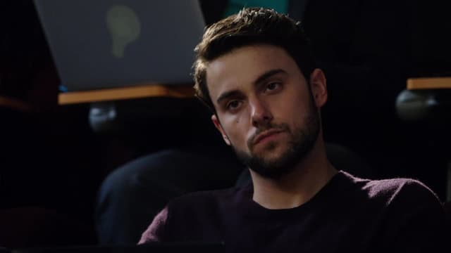 S01:E12 - She's a Murderer