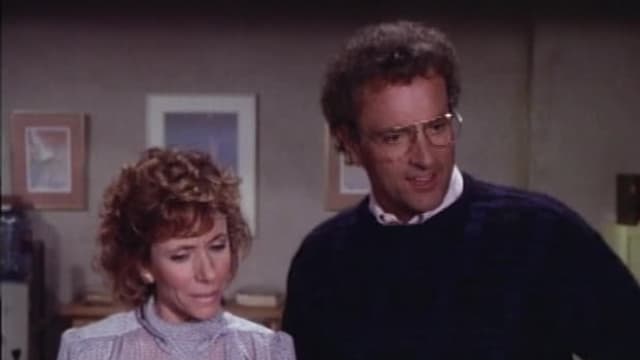 S10:E25 - Straight Down the Line