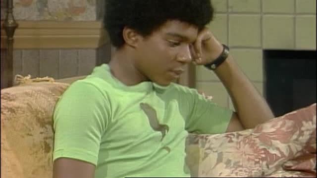 T01:C04 - S01:E04 - My Three Tons