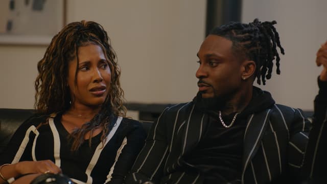 S01:E01 - This Is Us