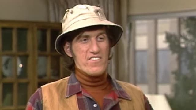 S03:E16 - Jefferson Airplane