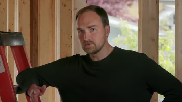 S01:E05 - Through the Roof