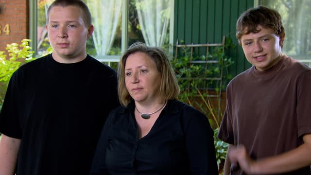 S01:E05 - Bartering vs. Bargaining