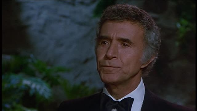 S07:E02 - Roarke's Sacrifice / The Butler's Affair