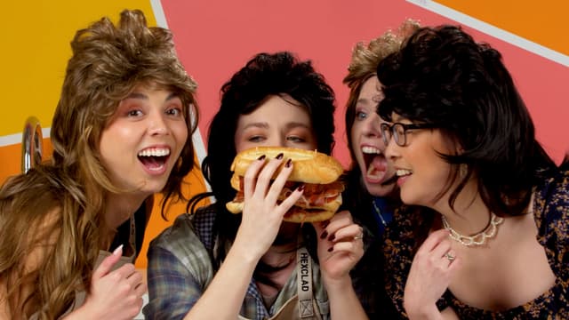 S01:E19 - We Make the Sandwich of Death