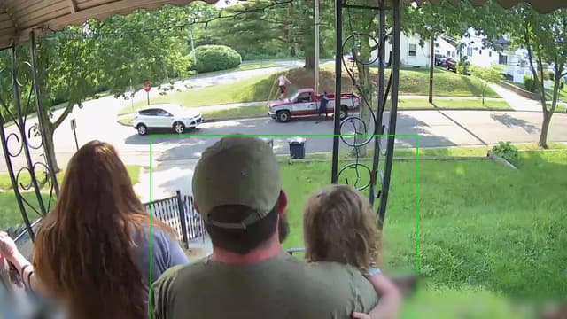 S02:E06 - Dissing the Downstairs Neighbor