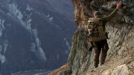 S01:E06 - Brotherhood, Badlands, and Pack Llamas: Montana Mule Deer