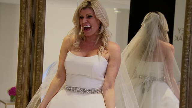 S07:E01 - I Don't Even Know His Name