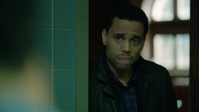S01:E17 - The Dex Files