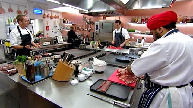 S05:E03 - Scotland Main