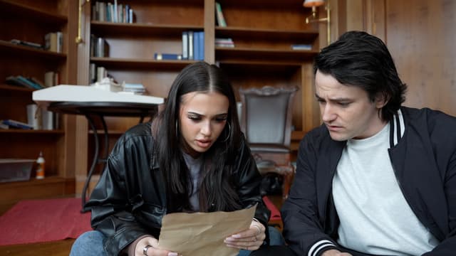 S01:E01 - My Brother Is Missing...