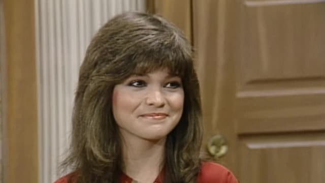 S08:E820 - The Sisters