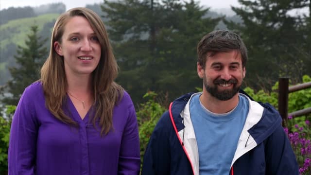 S18:E01 - Mining for Deals in Gold Beach
