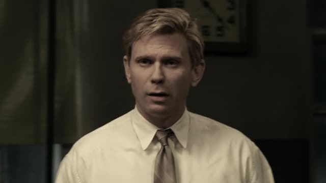 S01:E10 - Dog Eat Dog