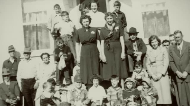 S02:E04 - Flooded by Mystery