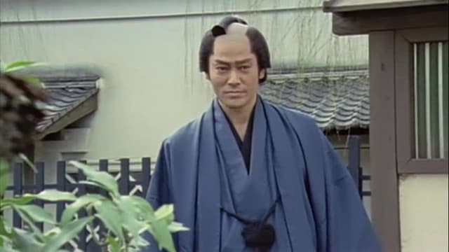 S01:E04 - Hidden Warehouse of Murderous Intent! Torn Love