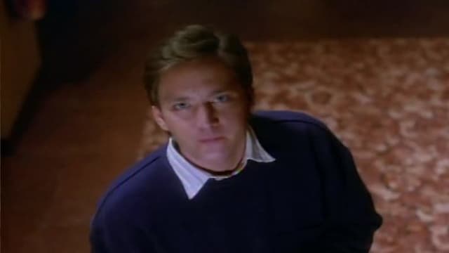 S03:E01 - Loved to Death