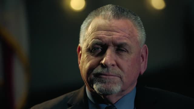 S02:E03 - Murder on the Panhandle